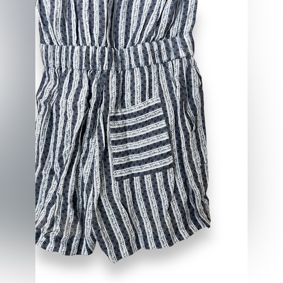 Roller Rabbit Striped Linen Romper - Picture 5 of 8